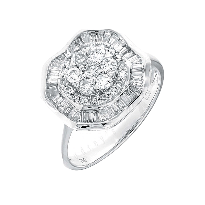  Square Shape Diamond Ring