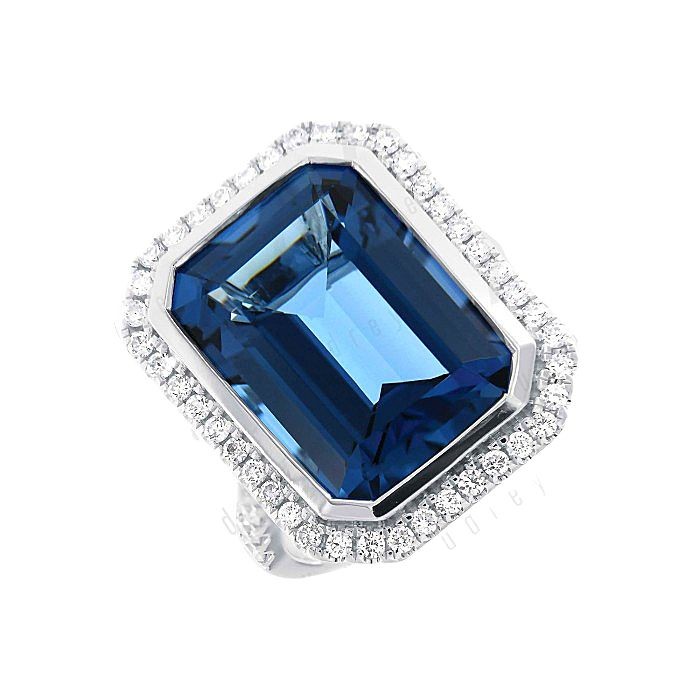 18K White Gold Topaz Halo Diamond Statement Ring
