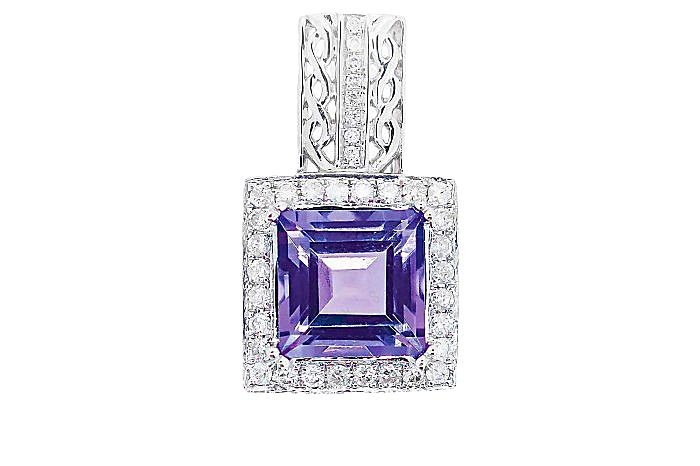 Gold Amethyst Pendant