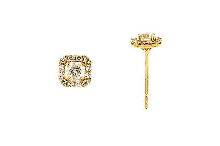 Diamond Minimal Solitaire Earring Stud
