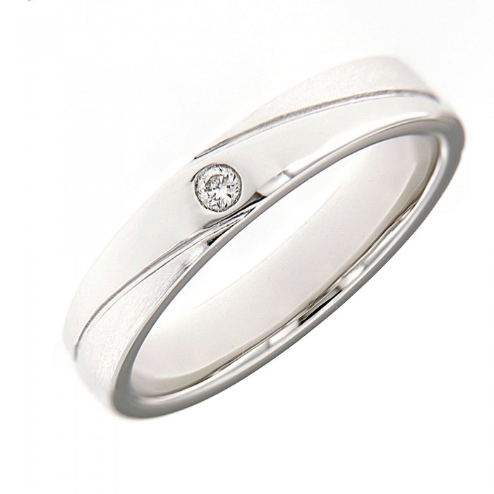 18K White Gold Polished Diamond Men Wedding Ring (0.04cts)